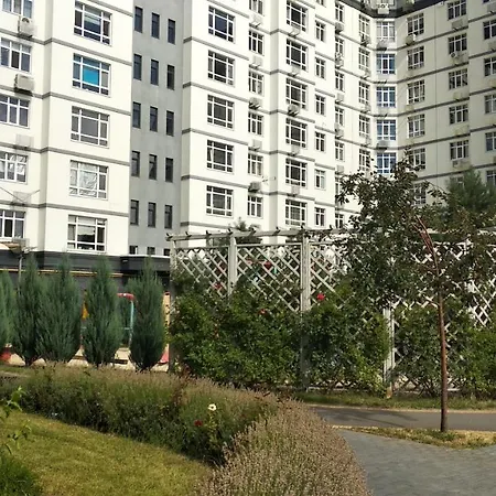 Fly Up Home Apartment Boryspil Exterior photo